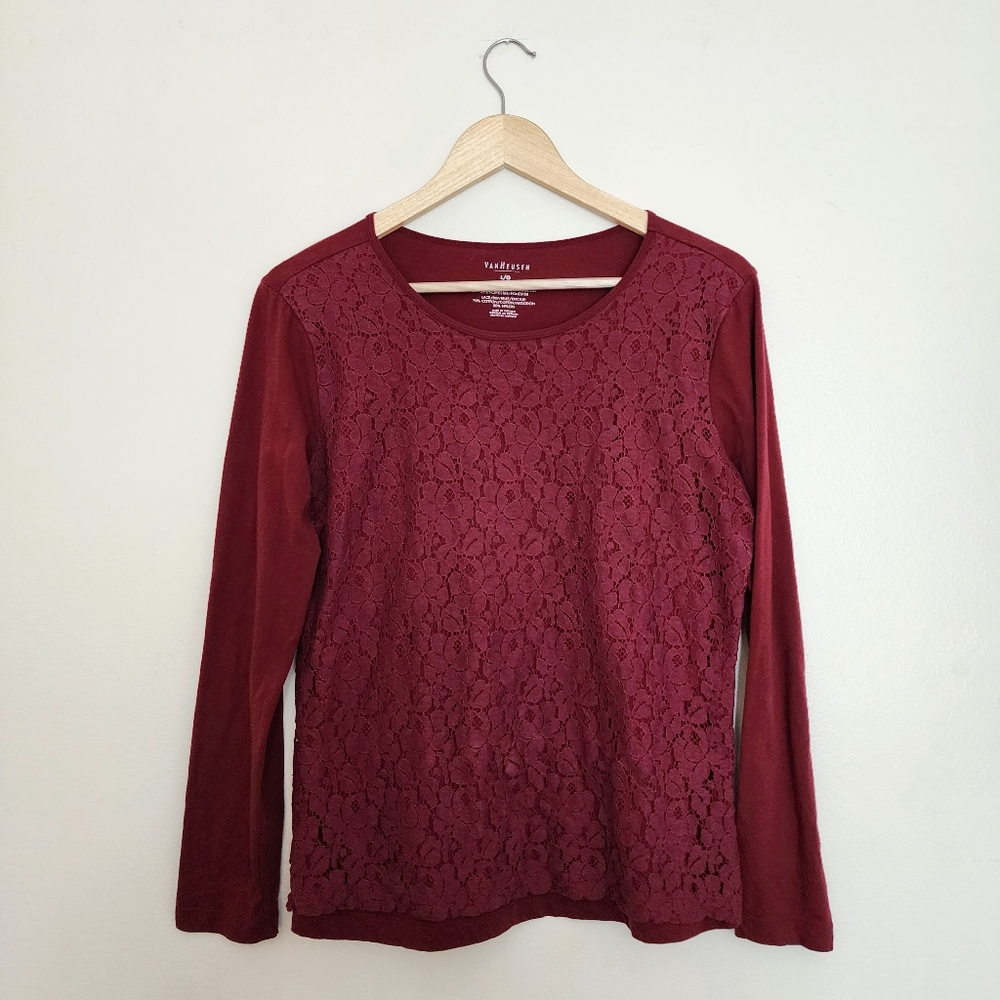 ✨2 for $5✨ Van Heusen Maroon Lace Overlay Top Size Large